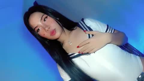 Snapshot of tight_elliana chatting on 10.24.25 tight_elliana online show from 10.24.25