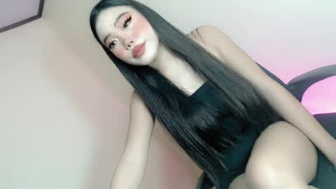 tight_sabrina online show from 06.12.26
