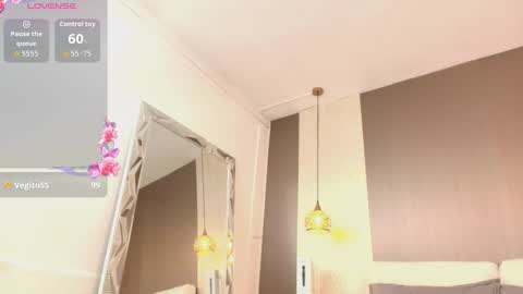 Snapshot of tiifany_baker chatting on 09.24.25 T I F F A N Y online show from 09.24.25