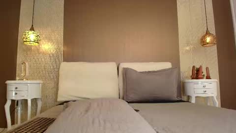 Snapshot of tiifany_baker chatting on 10.09.25 T I F F A N Y online show from 10.09.25