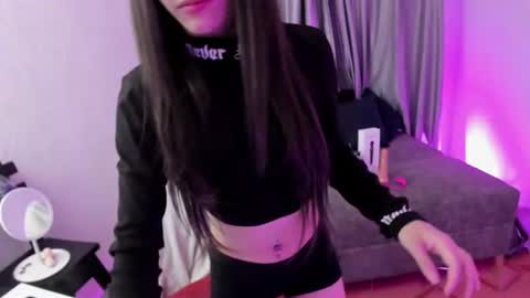 Snapshot of tiinajonus_ chatting on 06.11.26 tiinajonus_ online show from 06.11.26