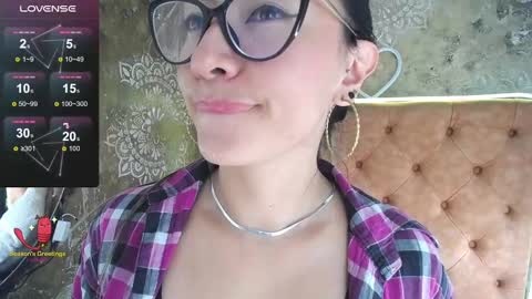 TILA TEQUILA online show from 02.08.25