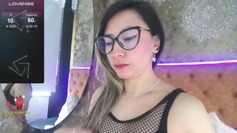 TILA TEQUILA online show from 03.10.25