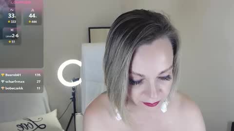 Tilly online show from 03.11.25