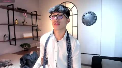 Tim Fox online show from 11.11.25