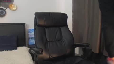 Snapshot of tim_mart chatting on 01.14.25 ask me online show from 01.14.25