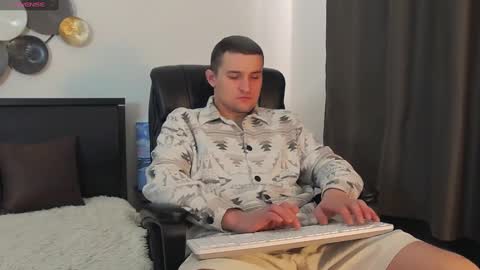 Snapshot of tim_mart chatting on 01.15.25 ask me online show from 01.15.25