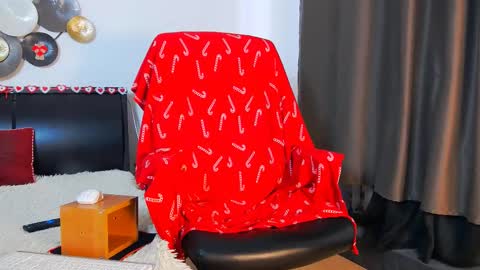 Snapshot of tim_mart chatting on 02.10.25 ask me online show from 02.10.25