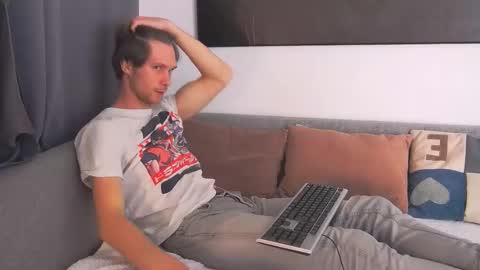 Snapshot of tim_mart chatting on 11.25.25 ask me online show from 11.25.25