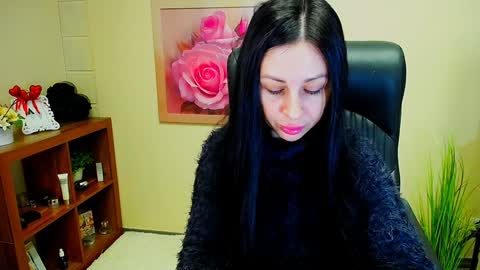 Luisa online show from 12.16.24