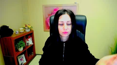 Luisa online show from 01.30.25