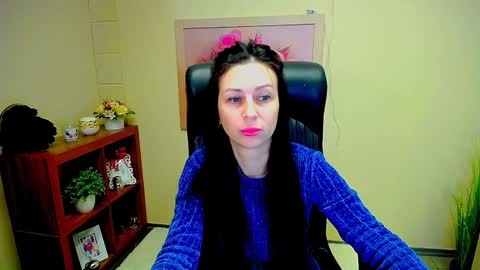 Luisa online show from 01.31.25