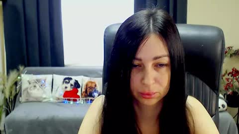 Snapshot of timeparadice chatting on 06.10.26 Luisa online show from 06.10.26