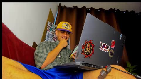 Snapshot of timewith_sebas chatting on 10.06.25 salem online show from 10.06.25