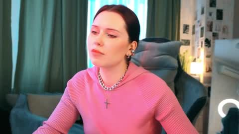 Polly online show from 04.05.26