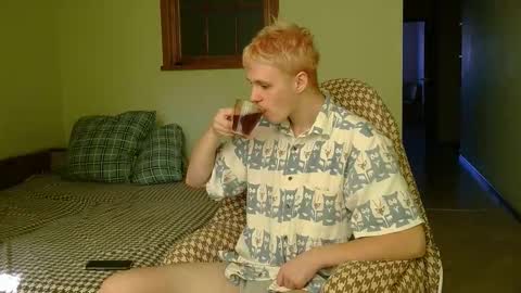 Tim WhiteS online show from 11.25.25