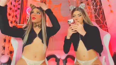 Hallie And Annie online show from 10.25.25