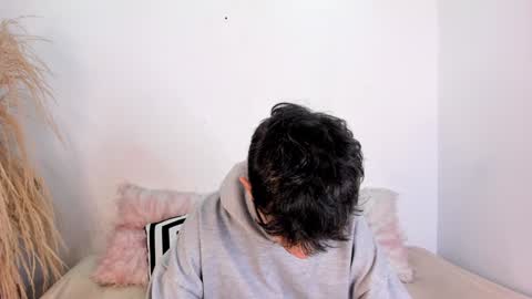 Timothy 21 years old online show from 12.17.24