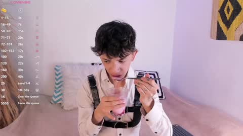 Timothy 21 years old online show from 12.20.24