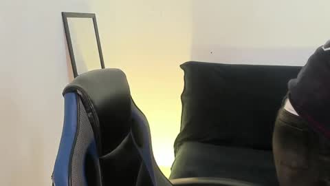 Timothy 21 years old online show from 11.18.25