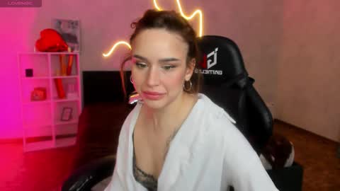 Snapshot of tina_xx_tina chatting on 02.20.26 Kristina online show from 02.20.26