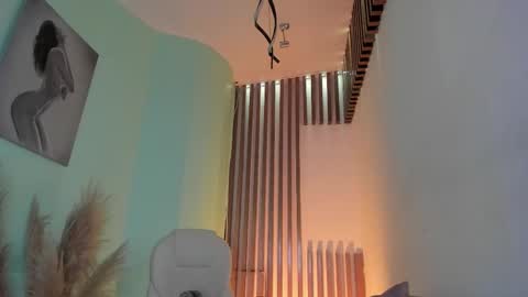 Tina  online show from 11.23.25