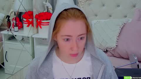 Tina online show from 09.26.25