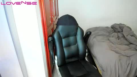 Snapshot of tinaconti chatting on 02.26.26 Tina online show from 02.26.26