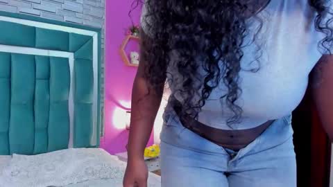 Snapshot of tinajones20 chatting on 02.18.26 Tina online show from 02.18.26