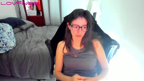 Snapshot of tinaricci chatting on 12.28.24 Tina online show from 12.28.24