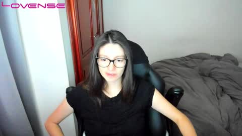 Snapshot of tinaricci chatting on 09.15.25 Tina online show from 09.15.25