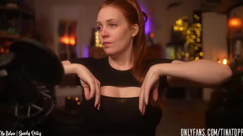 Snapshot of tinatopp chatting on 09.10.25 Tina -  online show from 09.10.25