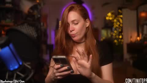 Snapshot of tinatopp chatting on 10.12.25 Tina -  online show from 10.12.25