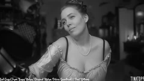 Snapshot of tinatopp chatting on 10.31.25 Tina -  online show from 10.31.25