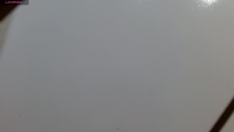 Snapshot of tinisweet chatting on 09.20.25 tinisweet online show from 09.20.25