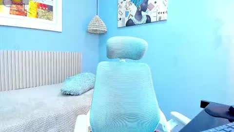 Snapshot of tinisweet chatting on 10.01.25 tinisweet online show from 10.01.25