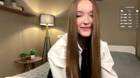 Leila online show from 07.14.26
