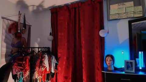 I AM BELLA  ----------- follow my  IG  TINNS 69 online show from 01.14.26