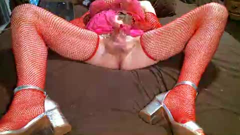 Snapshot of tinnavogler chatting on 01.29.25 tinnavogler online show from 01.29.25