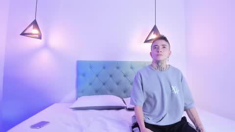 TINNY AND CANDY online show from 12.05.24