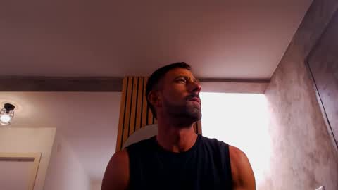 tinoclandestino online show from 01.12.25