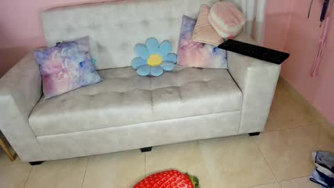 tiny_cora online show from 02.19.25