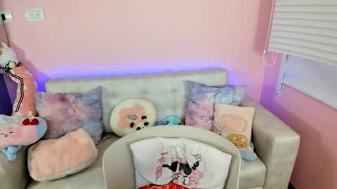 tiny_cora online show from 03.30.26