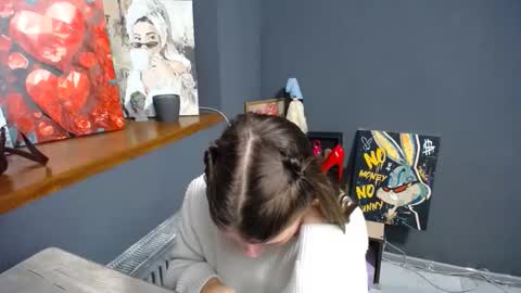 Snapshot of tiny_felicity chatting on 10.14.25 Gloria online show from 10.14.25