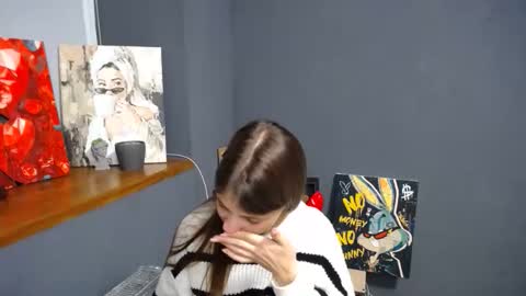 Snapshot of tiny_felicity chatting on 10.16.25 Gloria online show from 10.16.25