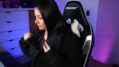 Ana Molly online show from 01.11.25