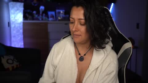 Ana Molly online show from 03.07.25