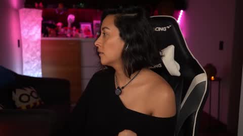 Ana Molly online show from 03.12.25