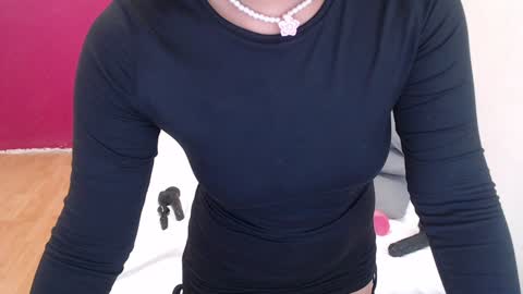 tiny_whore18 online show from 12.07.24