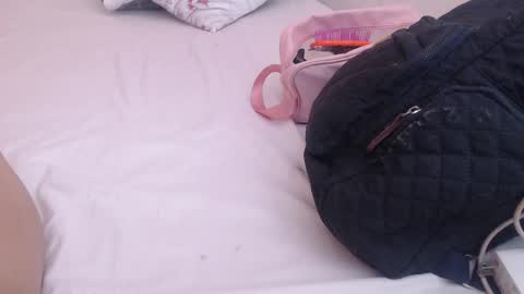 tiny_whore18 online show from 11.08.25